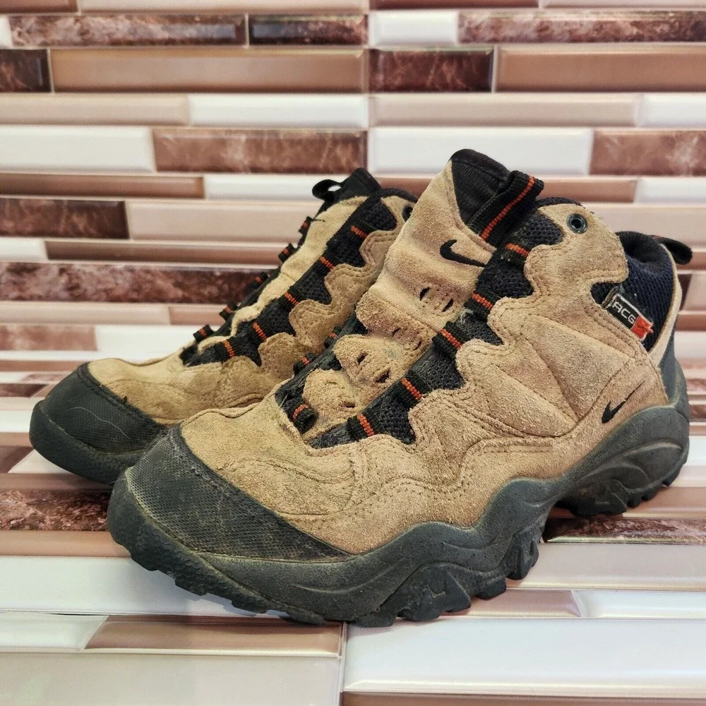 Nike Boots Mens Size 7 ACH Hiking Boots Brown Suede Vintage 2000 000709 No Laces